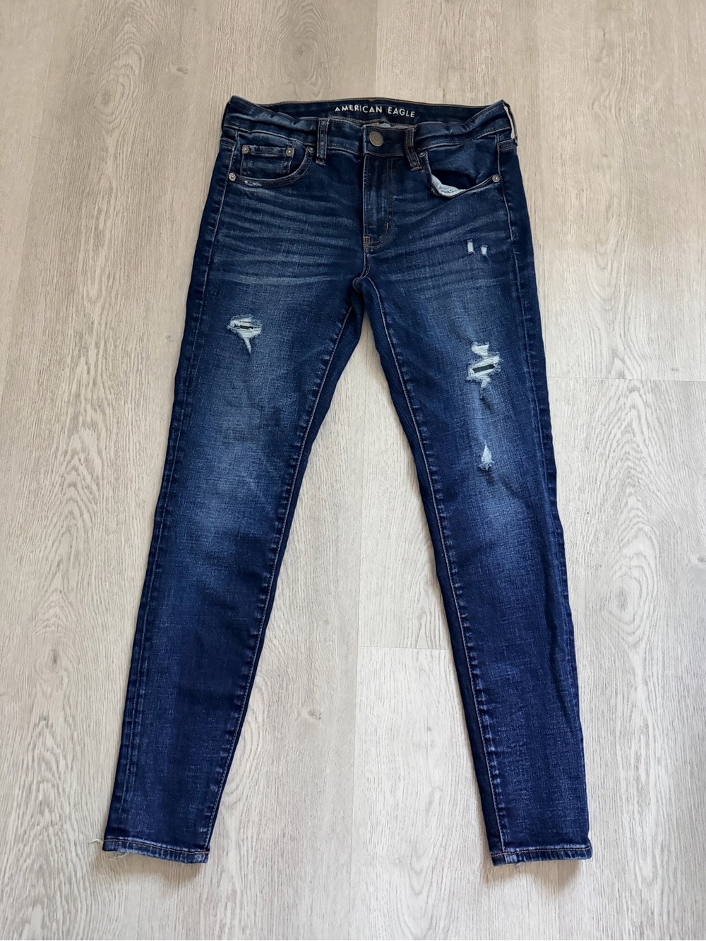 American Eagle Outfitters Women's Navy Distressed Skinny Jeans